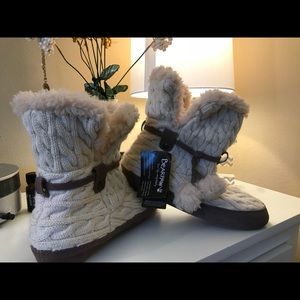 Bearpaw boots